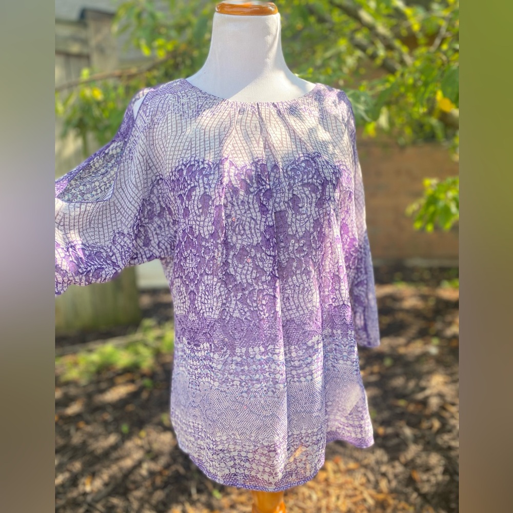 Jennifer Lopez Purple & White 3/4 Dolman Sleeve Blouse W/ Sequins, size M,
